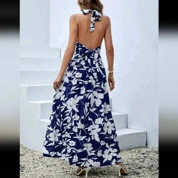 Floral Print Cut Out Halter Neck Backless Dress - Picture 7 of 7
